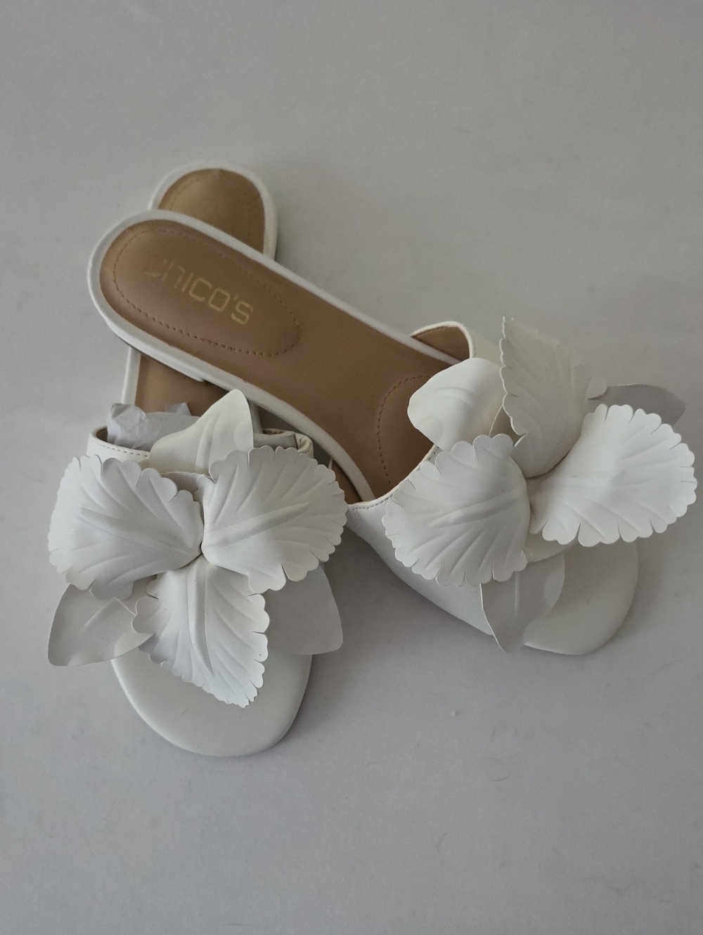 Chicos White Floral Slide Sandals for Women